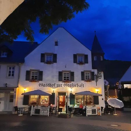 Gasthof Zur Grafschaft Veldenz ภายนอก รูปภาพ