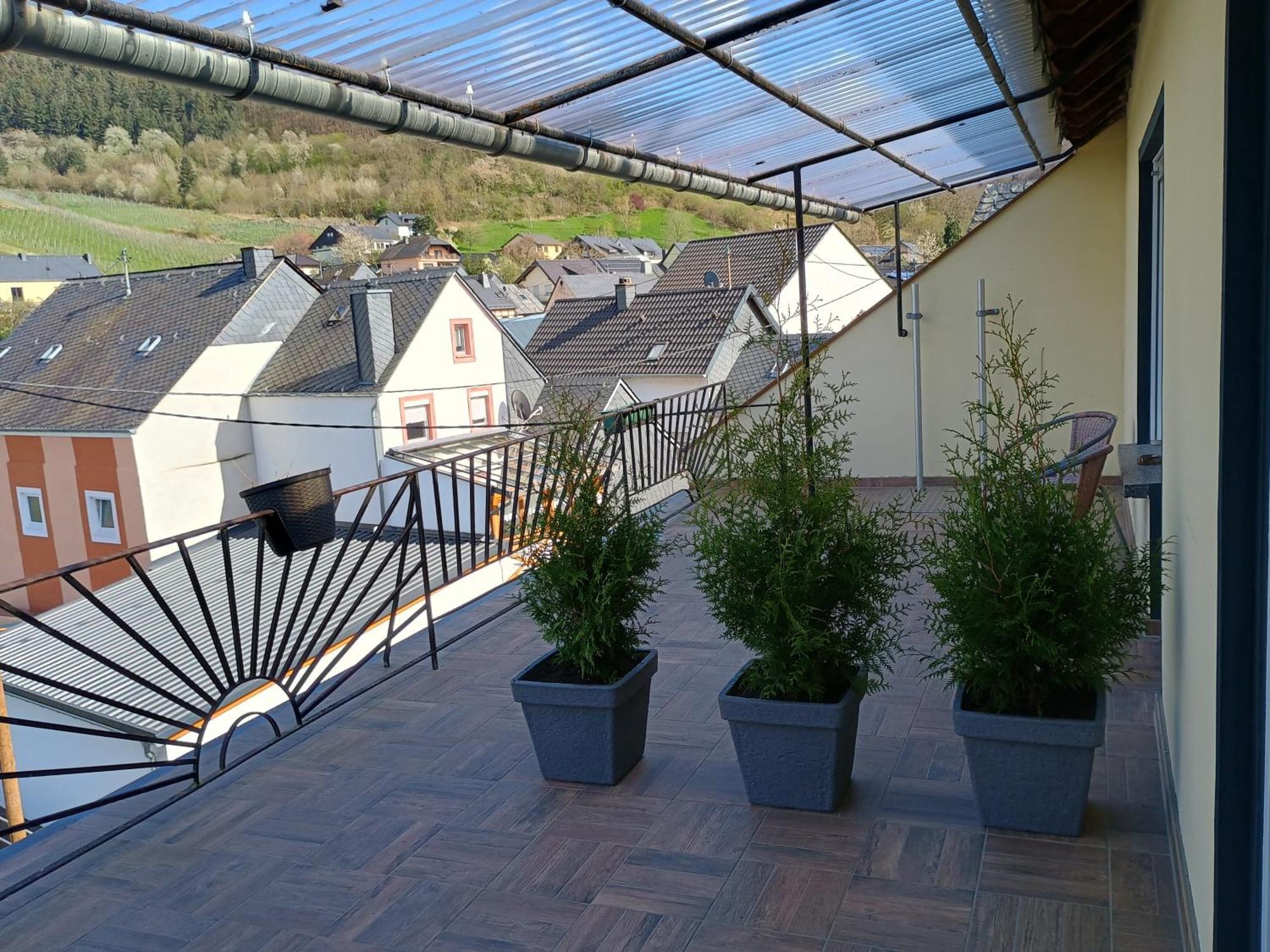 Gasthof Zur Grafschaft Veldenz ภายนอก รูปภาพ