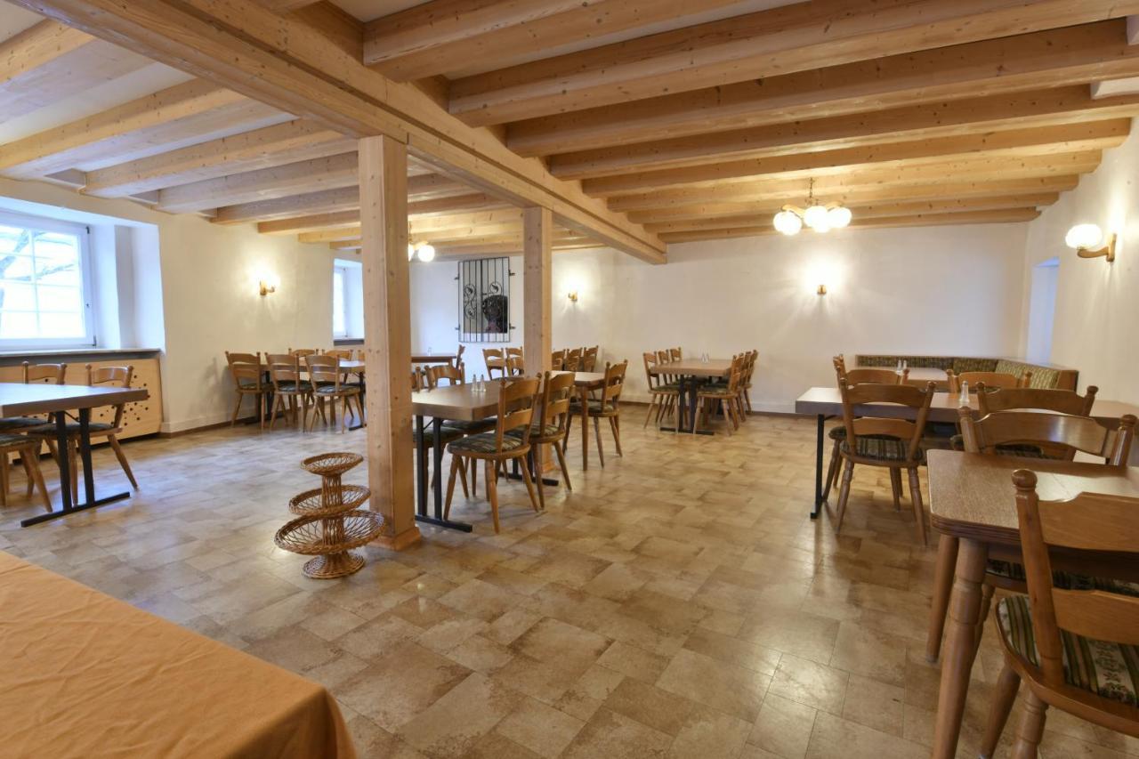 Gasthof Zur Grafschaft Veldenz ภายนอก รูปภาพ